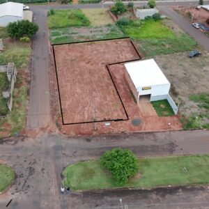 Terreno na Av: Evelyze Matiussi com a Rua Rio Tapajós