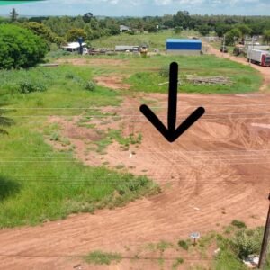 Terreno na Avenida Amélia Fukuda
